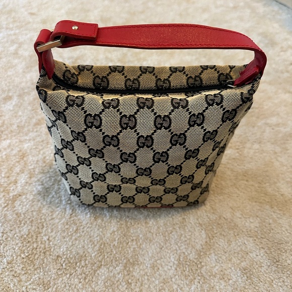 GUCCI GG Canvas Pochette Authentic - Picture 5 of 16